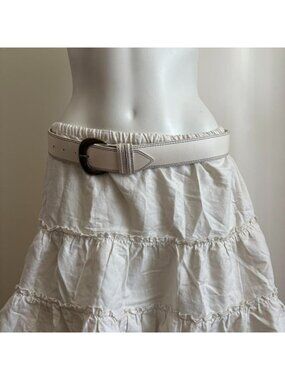 Leather buckle Belt — Tristan et Iseut